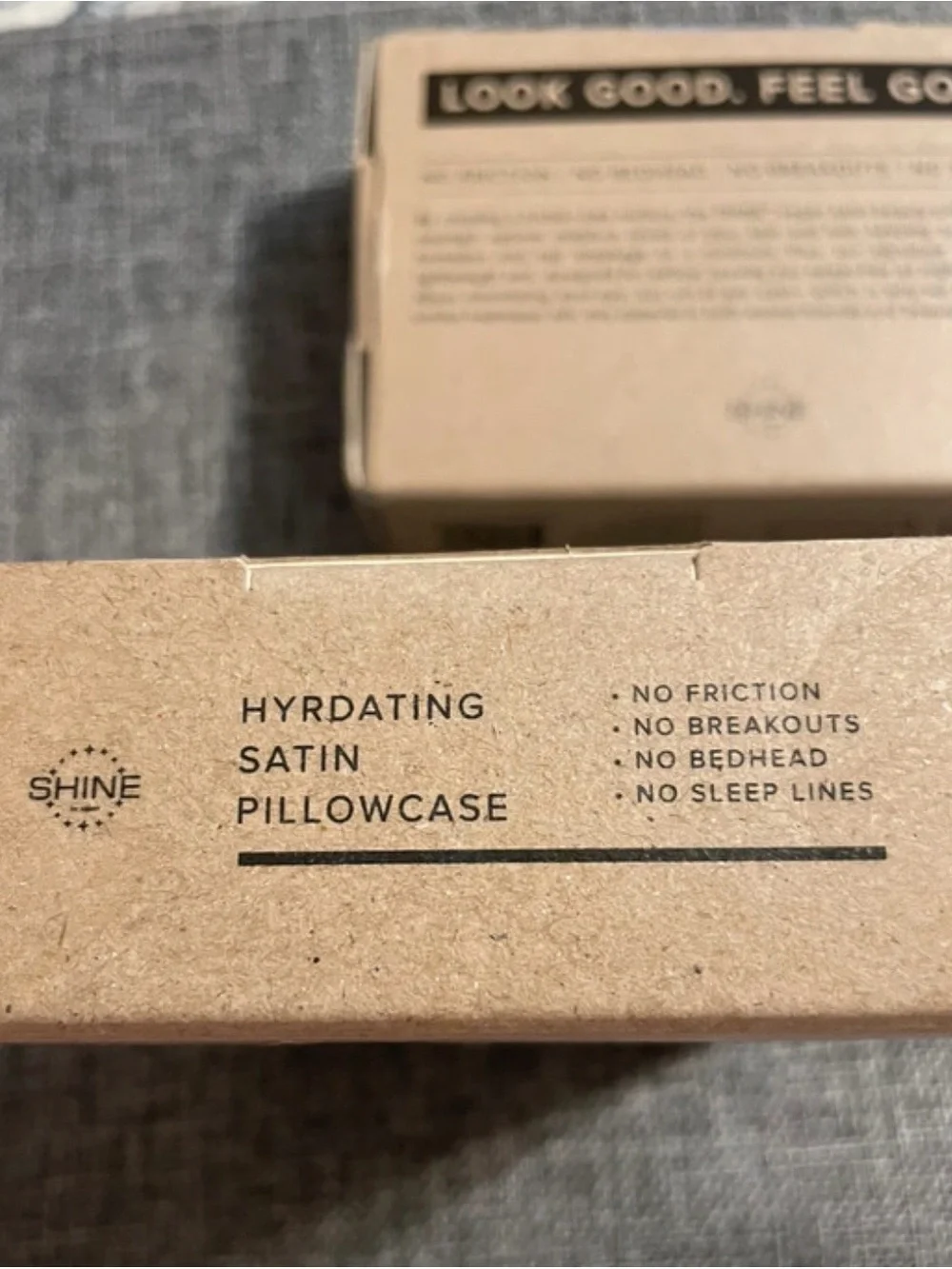 Vegan Satin Hydrating Beauty Pillowcase - Champagne by